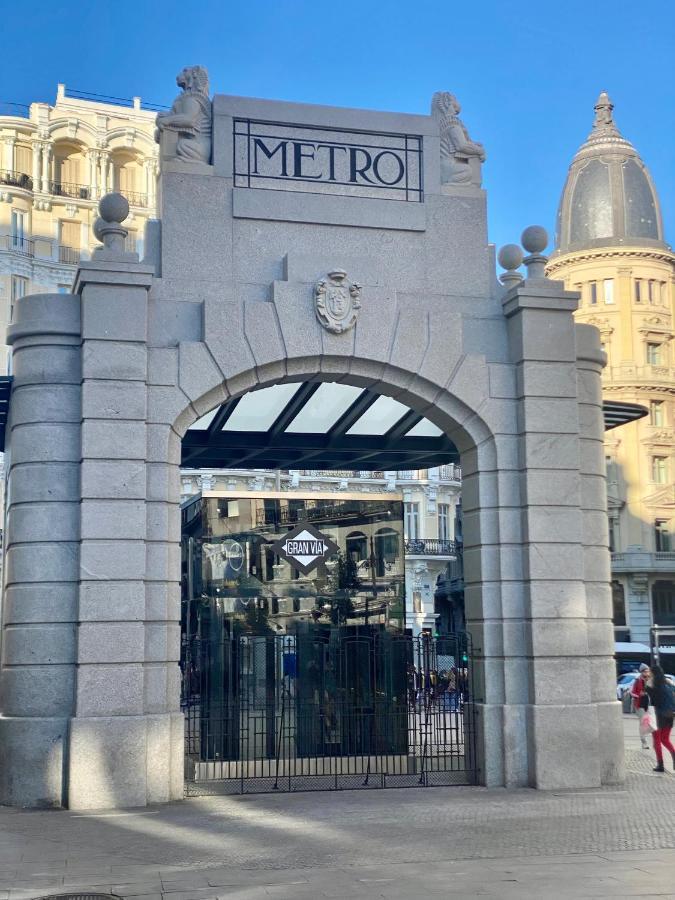 شقة Charming Madrid Styles المظهر الخارجي الصورة